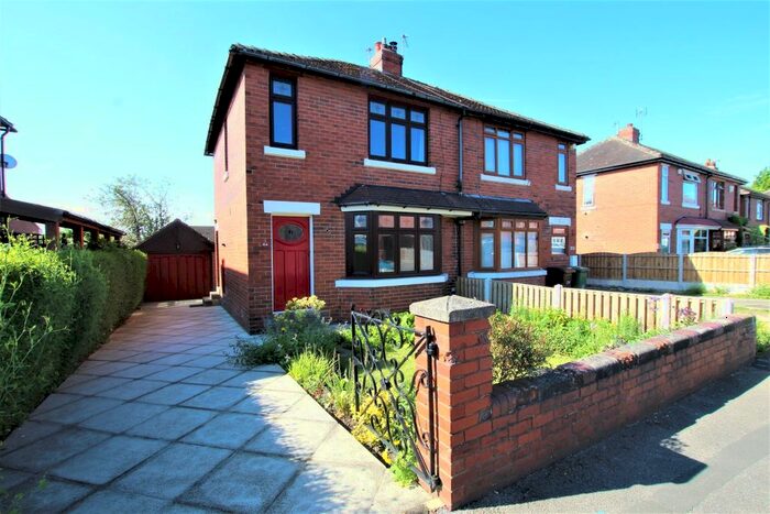 3 Bedroom Semi-Detached House To Rent In Johns Avenue, Lofthouse, Wakefield, WF3