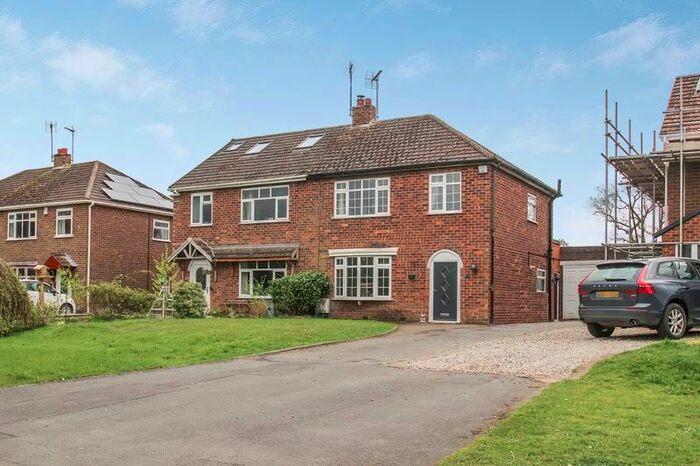 3 Bedroom Semi-Detached House For Sale In Heath Lane, Brinklow, Rugby, CV23