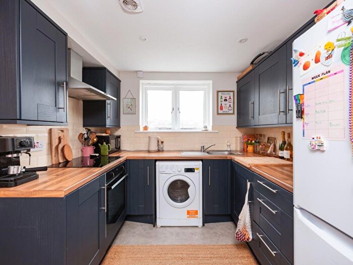 1 Bedroom Flat For Sale In Albert Park, Montpelier, BS6