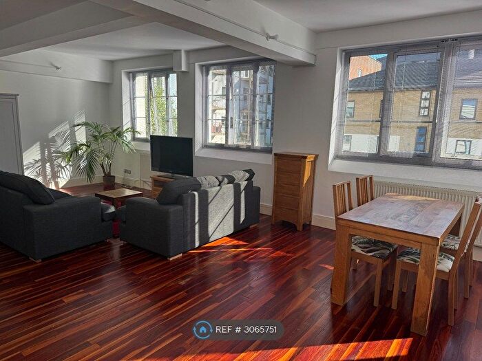 1 Bedroom Flat To Rent In Sunlight Square, London, E2