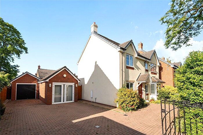 4 Bedroom Detached House For Sale In Tennyson Road, Cheltenham, GL51