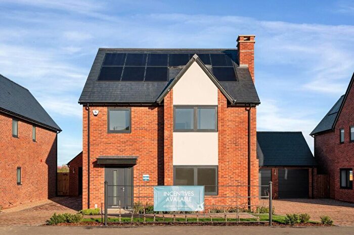 4 Bedroom Detached House For Sale In Cranford Road, Barton Seagrave, Kettering, NN15