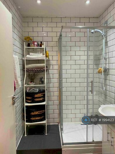 1 Bedroom Flat To Rent In Blackstock Road, London, N4