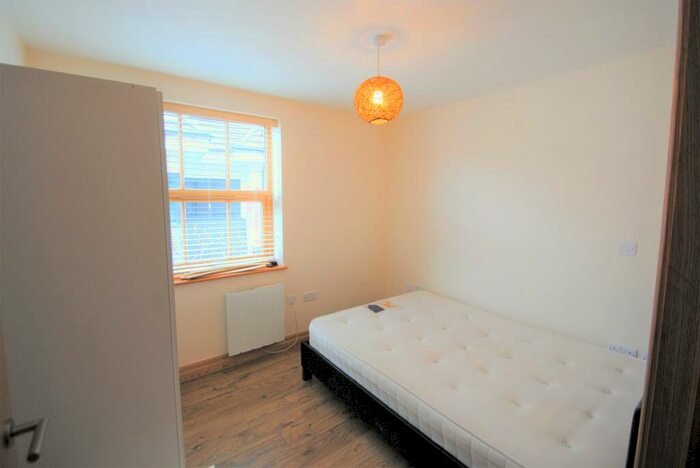 2 Bedroom Flat To Rent In Chailey Place, B Methuen Close, BH8