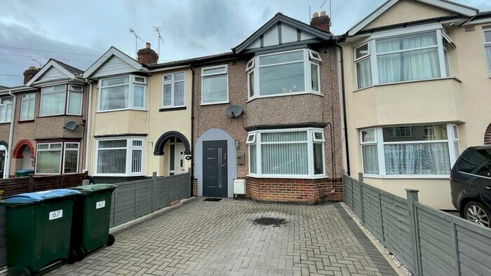 3 Bedroom Terraced House To Rent In Wyken Avenue, Coventry, CV2