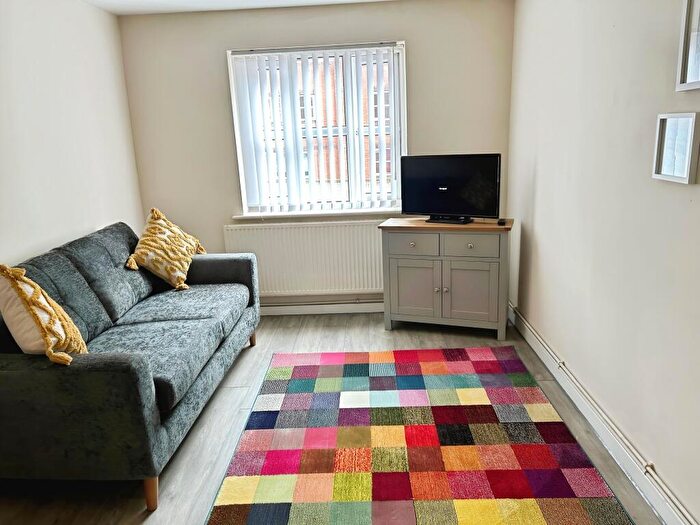 1 Bedroom Terraced House To Rent In Denison Street, NG7