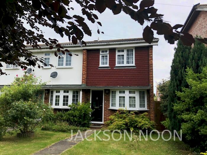 2 Bedroom End Of Terrace House To Rent In Ruxley Lane, West Ewell, KT19