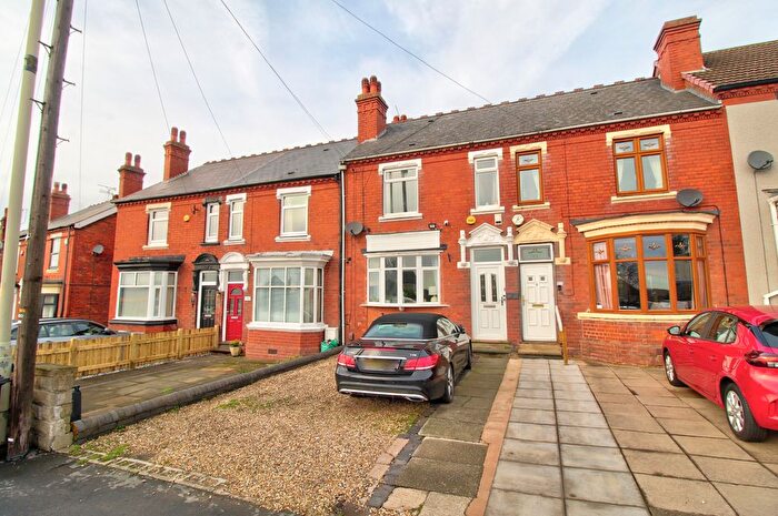 3 Bedroom Terraced House For Sale In Church Street, Brierley Hill, DY5