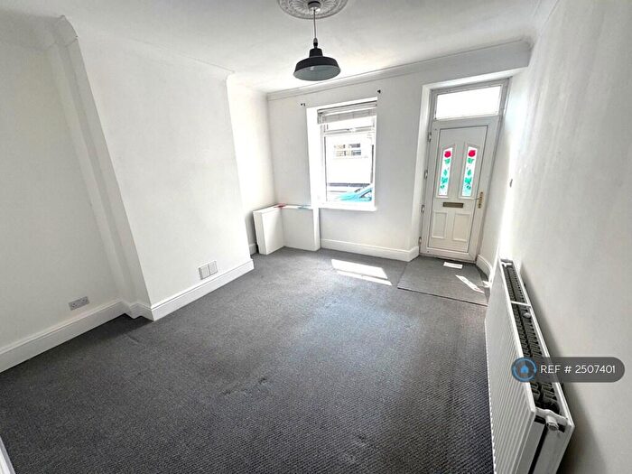 2 Bedroom Terraced House To Rent In Princess Street, Hoyland, Barnsley, S74