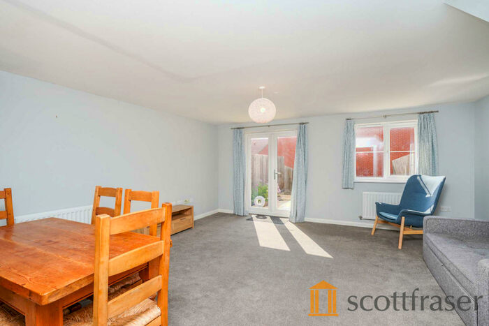 4 Bedroom Terraced House To Rent In Turner Drive, Oxford, OX2