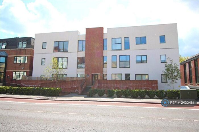 2 Bedroom Flat To Rent In Kings Road, Reading, RG1