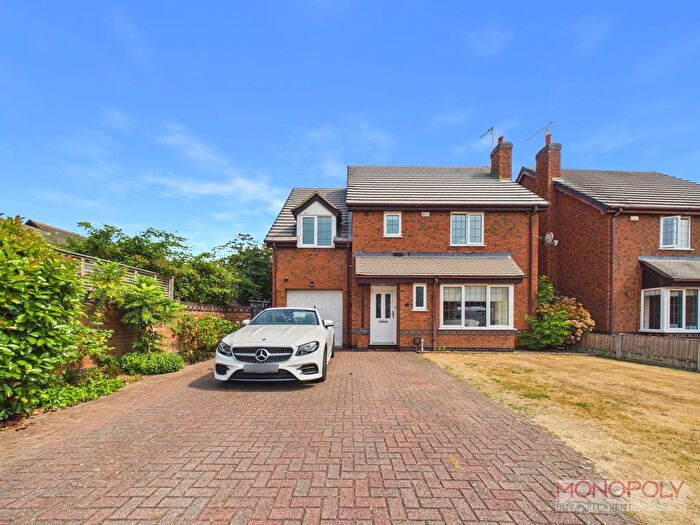 4 Bedroom Detached House For Sale In Dee Meadows, Holt, LL13