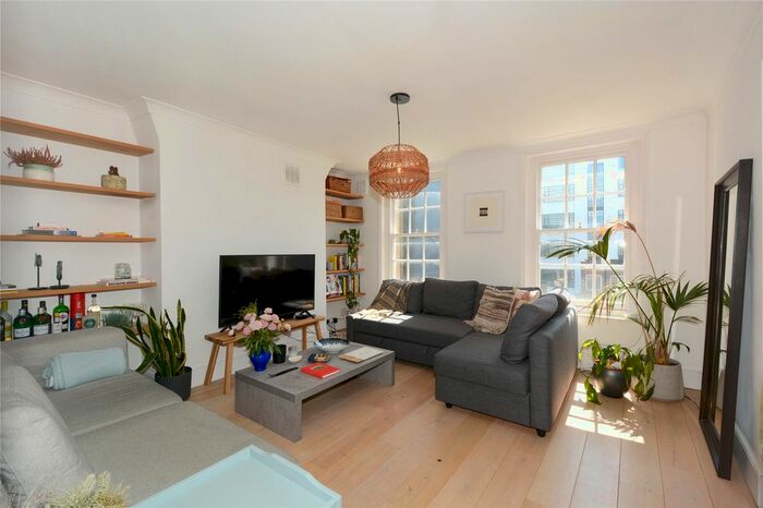 2 Bedroom Flat To Rent In St. John Street, Angel, London, EC1V