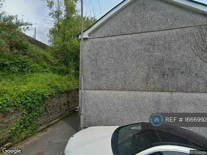 3 Bedroom Terraced House To Rent In Llewellyn Terrace, Llwynypia, Tonypandy, CF40
