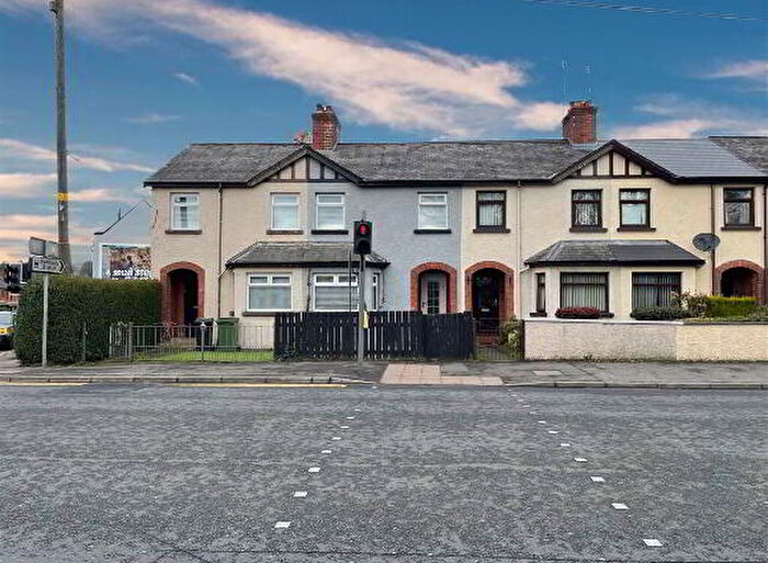 3 Bedroom Terrace House For Sale In Kingsway, Belfast, BT17