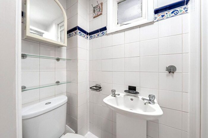 1 Bedroom Flat To Rent In Gloucester Place, Marylebone, London, NW1