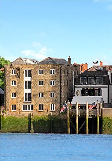 2 Bedroom Apartment For Sale In Grices Wharf Apartments, Rotherhithe Street, London, Greater London, SE16