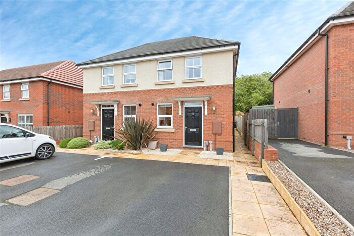 2 Bedroom Semi-Detached House For Sale In Lime Delph Road, Wigston, Leicestershire, LE18