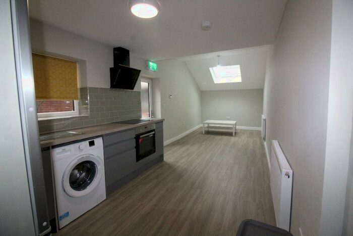 2 Bedroom Flat To Rent In Flat Eldon Street, Preston, PR1