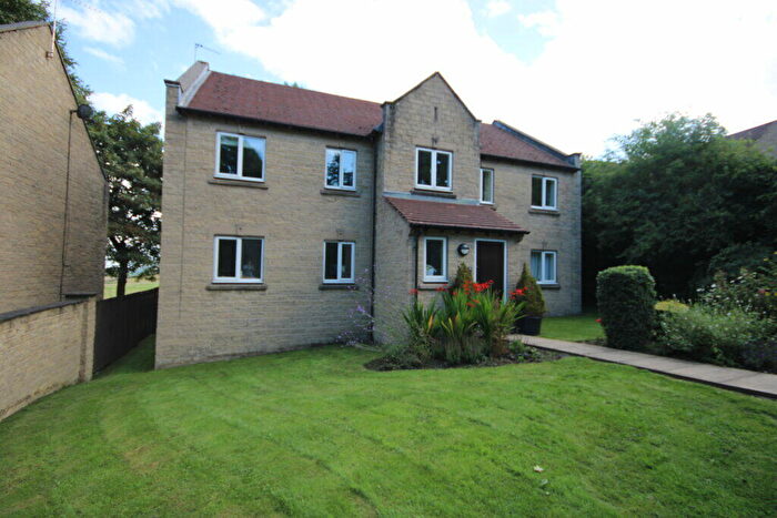 2 Bedroom Apartment To Rent In Hilton Court, Bramhope, Leeds, LS16