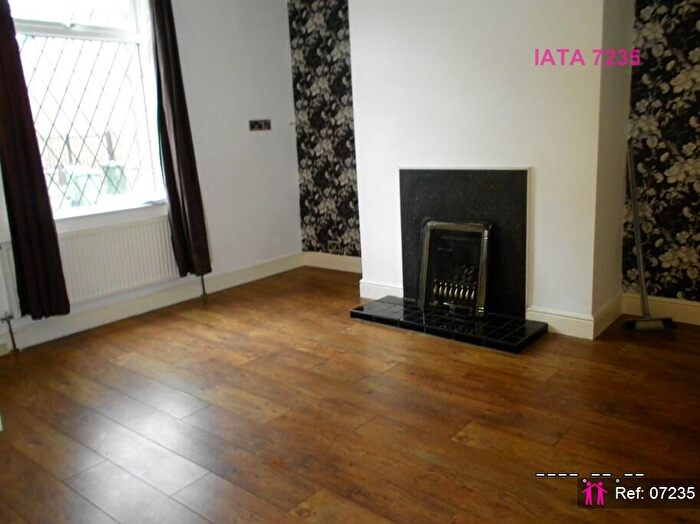 2 Bedroom Terraced House To Rent In Rooley Street, Rochdale, OL12