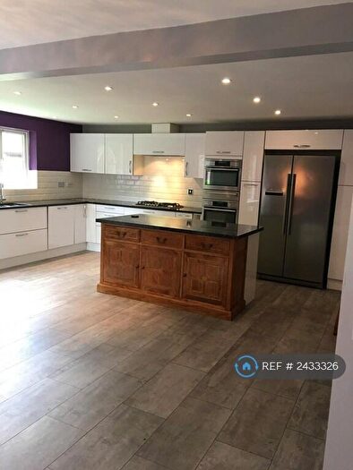 5 Bedroom Detached House To Rent In Maple Drive, Monmouth, NP25
