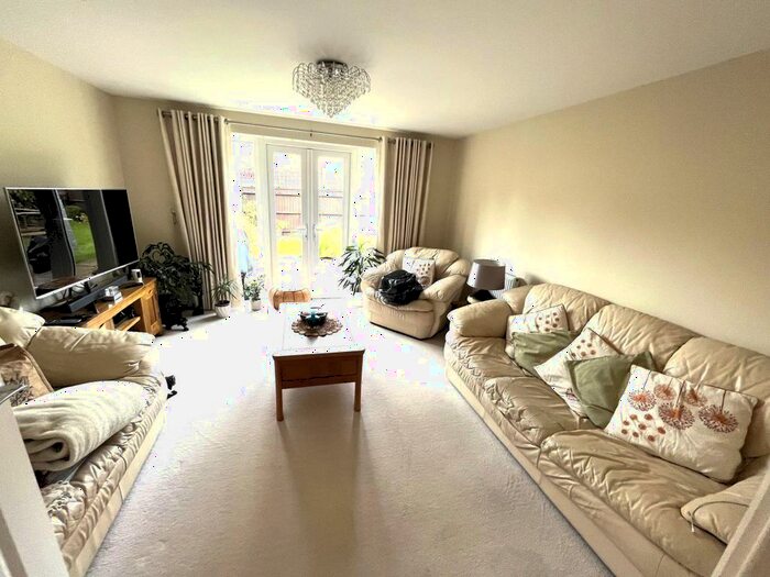 2 Bedroom Property To Rent In Normandy Drive, Yate, Bristol, BS37