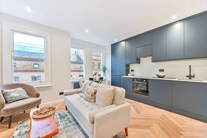 2 Bedroom Flat For Sale In Hewer Street, Ladbroke Grove, London, W10