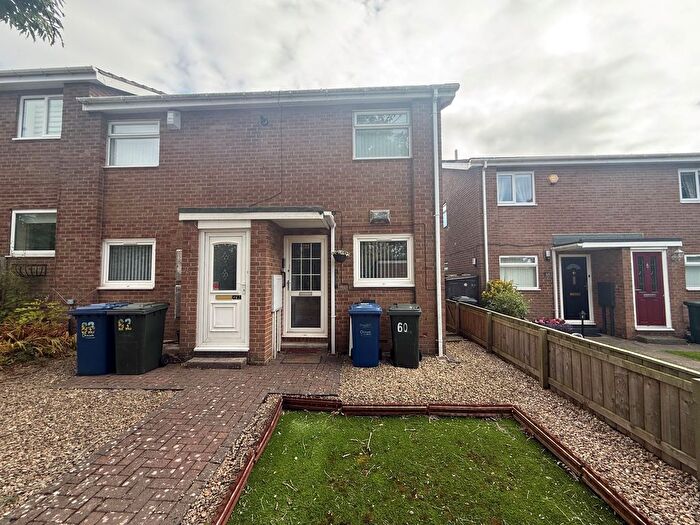 2 Bedroom Flat To Rent In Allerdean Close, Newcastle Upon Tyne, NE15