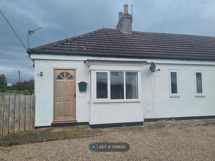 3 Bedroom Bungalow To Rent In Birkby Cottages, Birkby, Northallerton, DL7