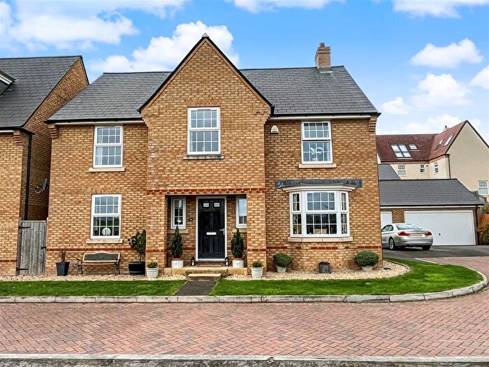 4 Bedroom Detached House For Sale In Cabot Road, Yeovil, Somerset, BA21