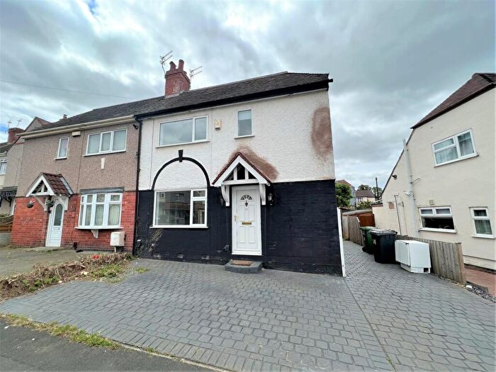 2 Bedroom Semi-Detached House To Rent In Short Street, Stockingford, Nuneaton, CV10