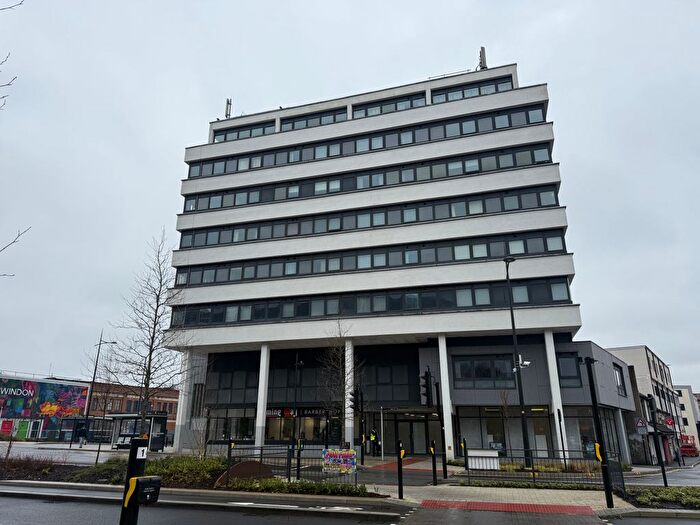 2 Bedroom Flat To Rent In Fleming Way, Swindon, SN1