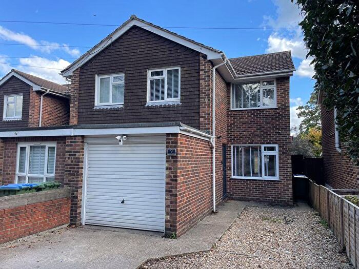 3 Bedroom Semi-Detached House For Sale In Panwell Road, Bitterne, Southampton, SO18