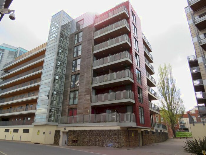 1 Bedroom Studio To Rent In Geoffrey Watling Way, Norwich, NR1