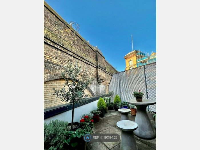 1 Bedroom Flat To Rent In Abbey Street, London, SE1