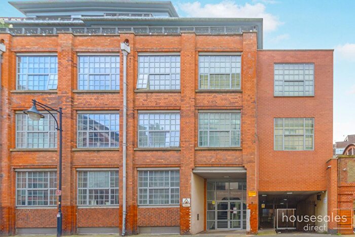 2 Bedroom Flat For Sale In The Squirrel Building, Leicester, LE1