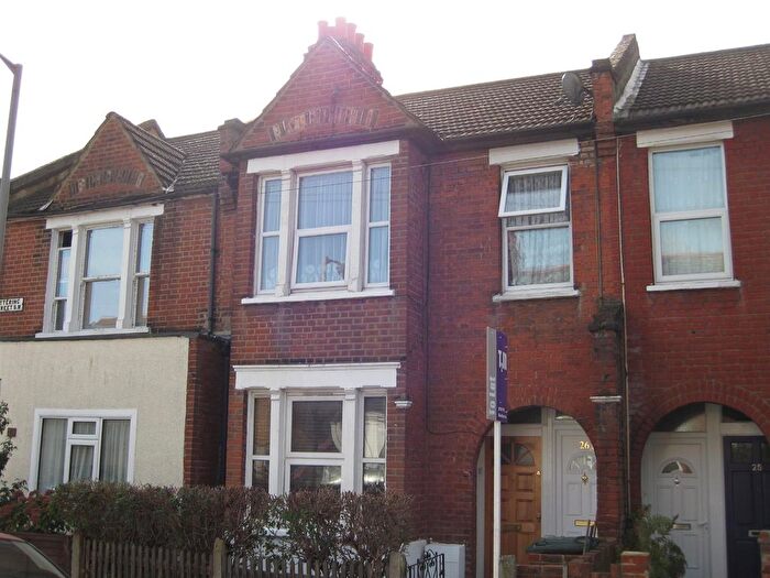 2 Bedroom Maisonette To Rent In Kettering Street, Wandsworth Borough, SW16