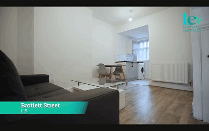3 Bedroom Terraced House To Rent In Bartlett Street, Wavertree, Liverpool, L15