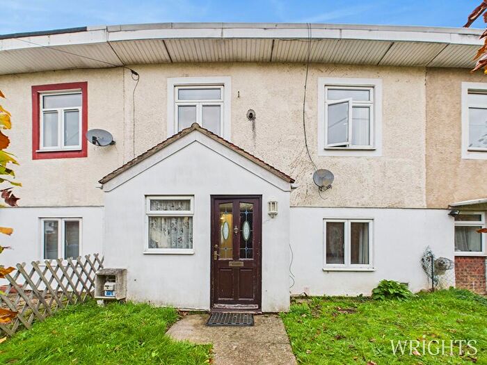 4 Bedroom Terraced House To Rent In Bishops Rise, Hatfield, AL10