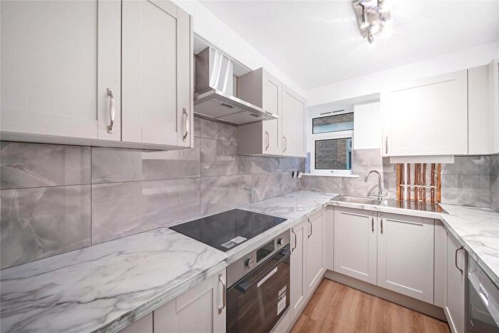 1 Bedroom Flat To Rent In Hayne Road, Beckenham, BR3