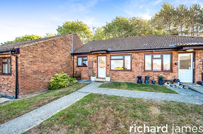 2 Bedroom Bungalow For Sale In Park Springs, Westlea, Swindon, SN5