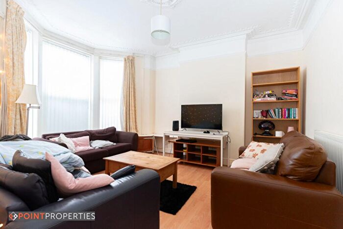 6 Bedroom Terraced House To Rent In Claremont Road, L15