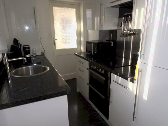 2 Bedroom Flat To Rent In Lever Court, St.Annes, FY8