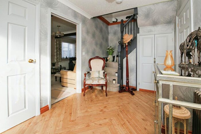 1 Bedroom Detached House For Sale In St Marys Drive, March, PE15