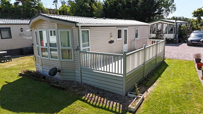 2 Bedroom Park Home For Sale In Capernwray, Carnforth, LA6