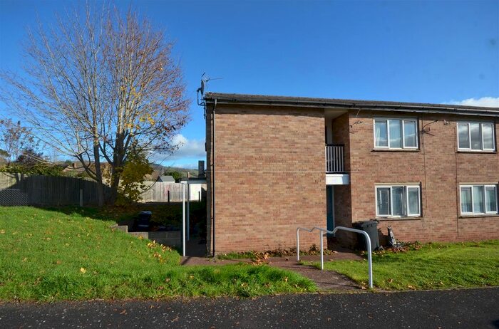 1 Bedroom Flat For Sale In Darby Way, Bishops Lydeard, Taunton TA4