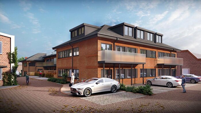 2 Bedroom Apartment For Sale In St Andrews Court, Thame, OX9