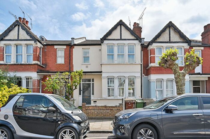 4 Bedroom Property To Rent In Vaughan Road, West Harrow, Harrow, HA1