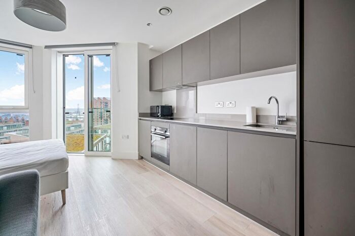 Studio To Rent In Hale Works Apartment, Hale Village, N17